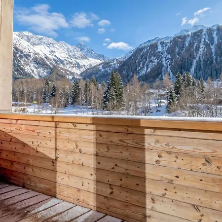 Grand Roc B106 - 260m From Slopes, Mont-blanc View, Parking & Wifi - Happy * Chamonix